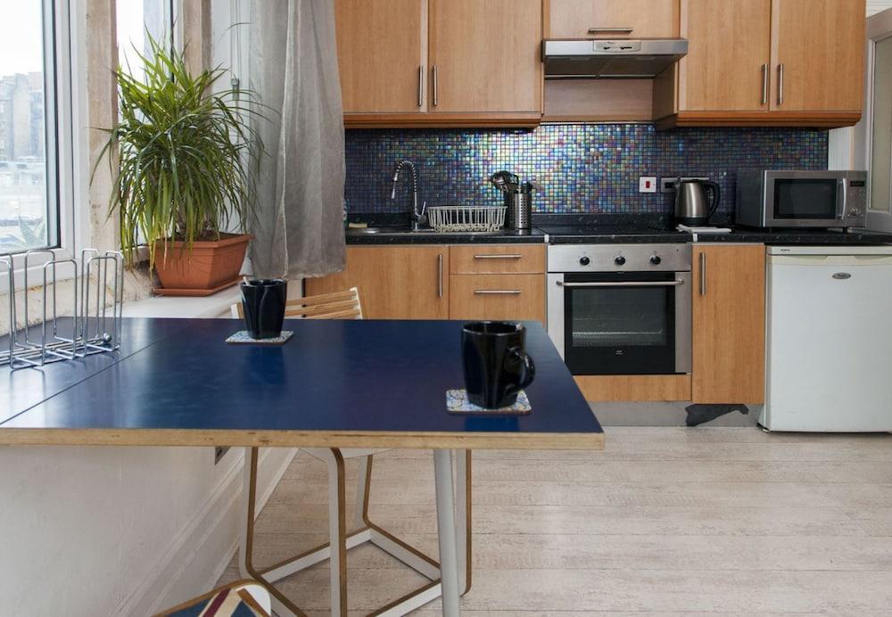 Leicester Square Atmosphere 1