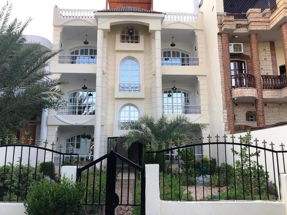 Nile Residence