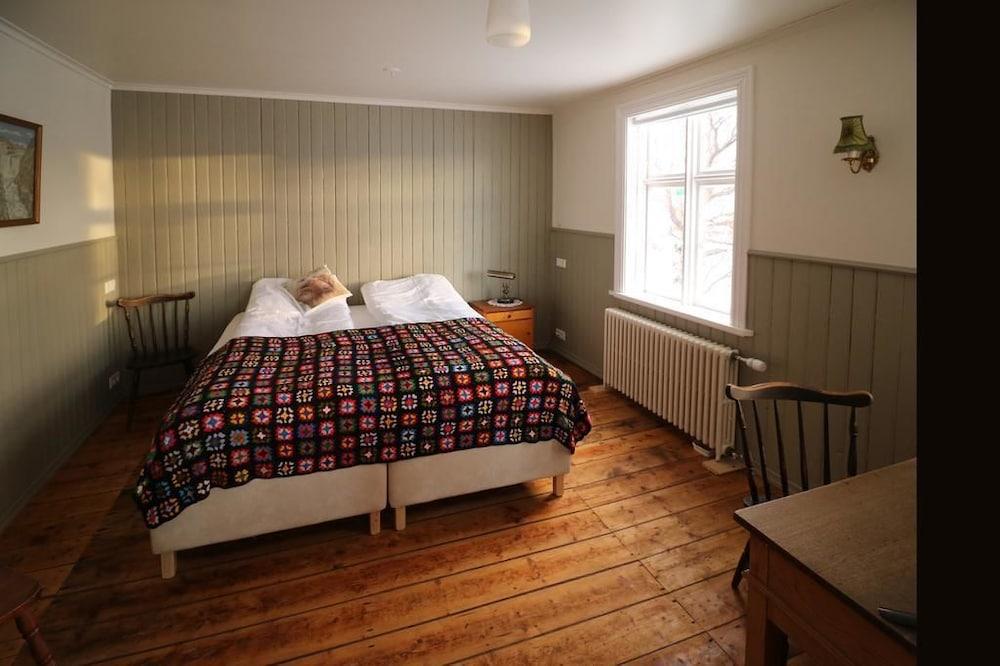 Sauðafell Guesthouse 1