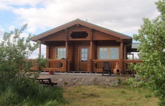 Log Cabin at White River 1