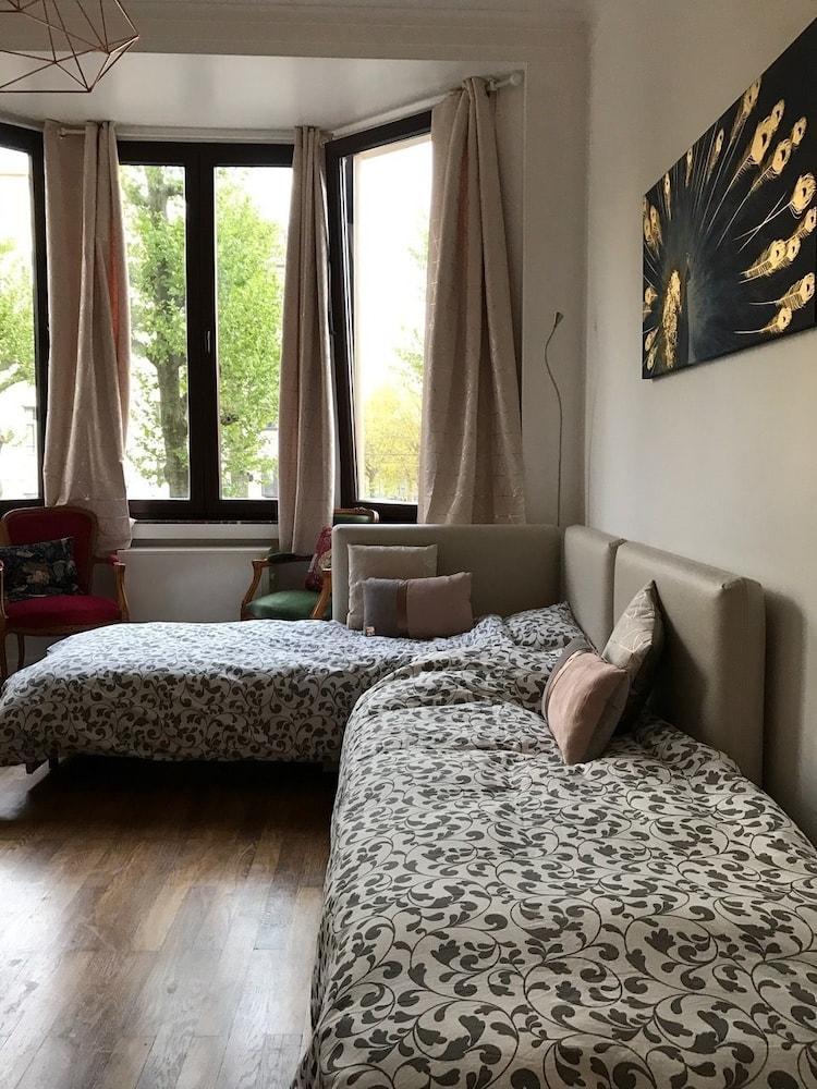 Exclusive Flats Sainte-Catherine Art 2