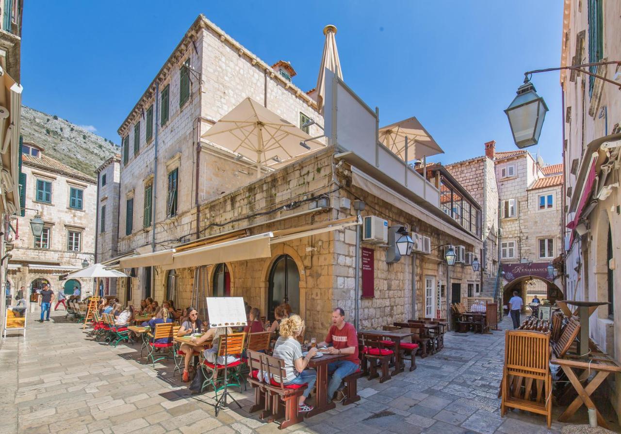 Apartment & Room Joy 1