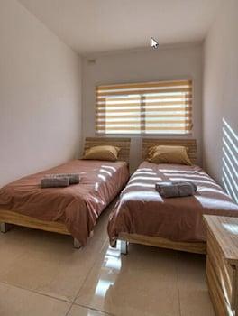 Julian's Apartments 2