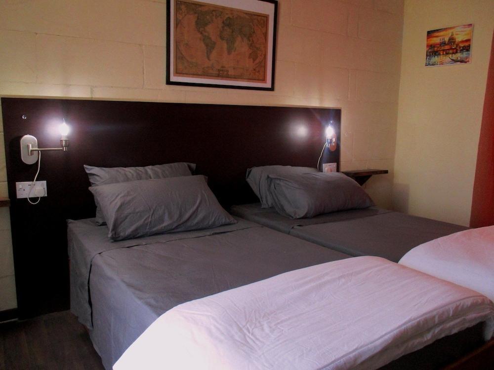 Tal-Kapilluna Zebbug Guest House 2