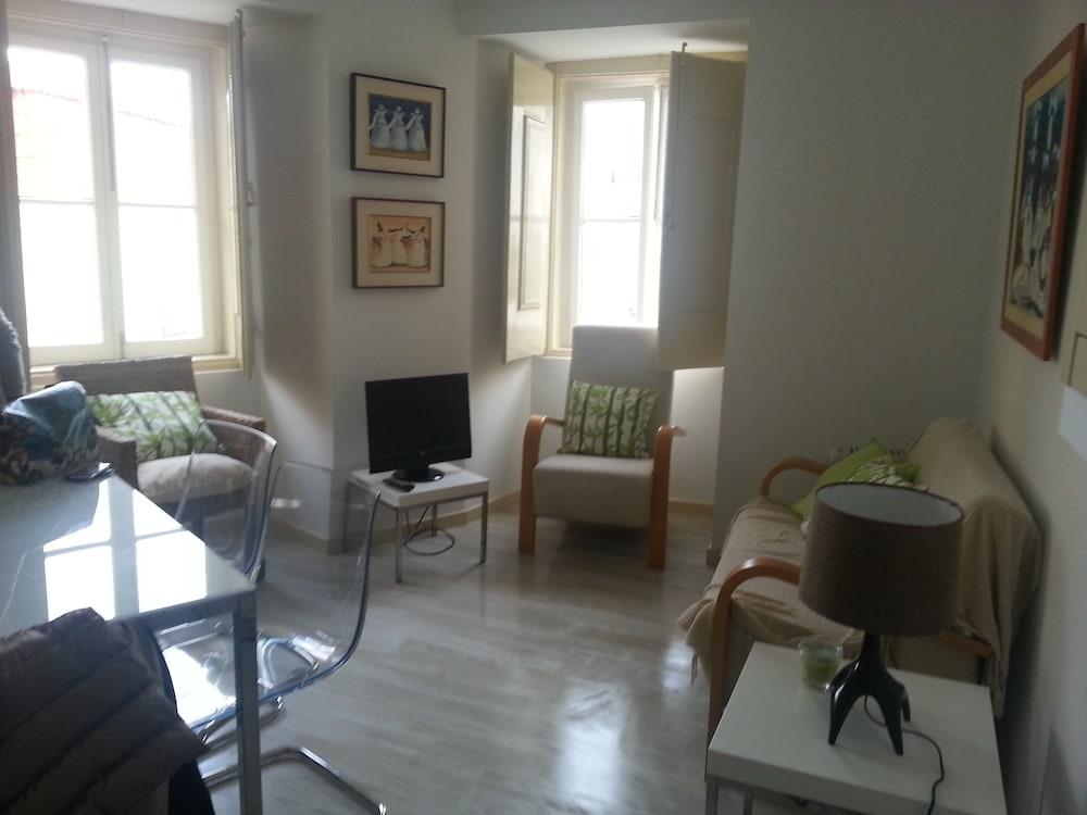 Dobairro Suites at Principe Real