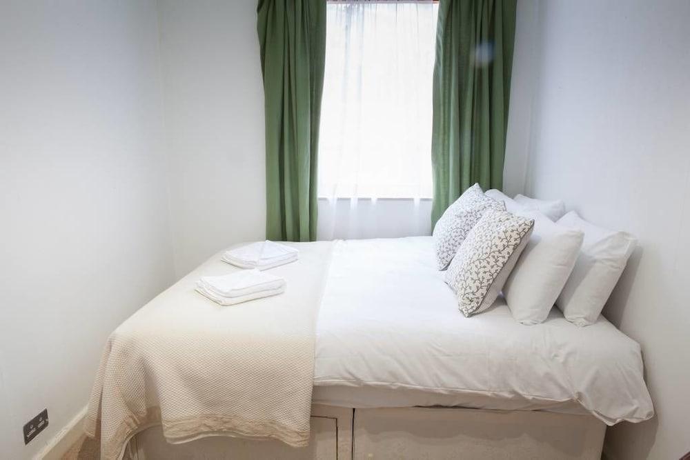 Stylish Apartments Next To Buckingham Palace 2