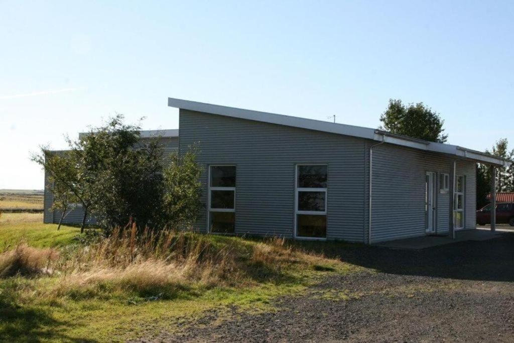 Guesthouse Eldhestar 1