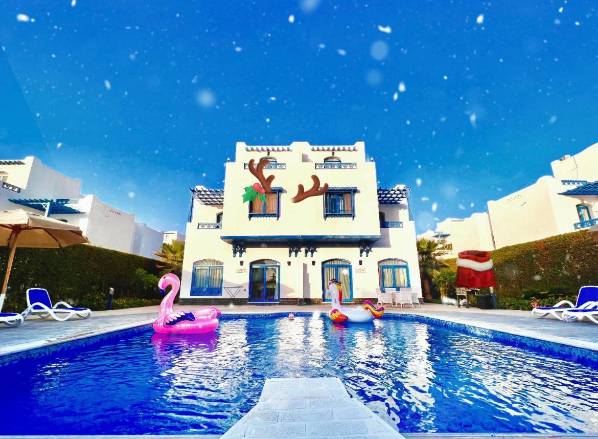 Luxury Villa with Pool in Hurghada 2