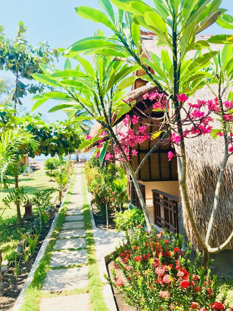 Bintang Tiga Bungalows Gili Air