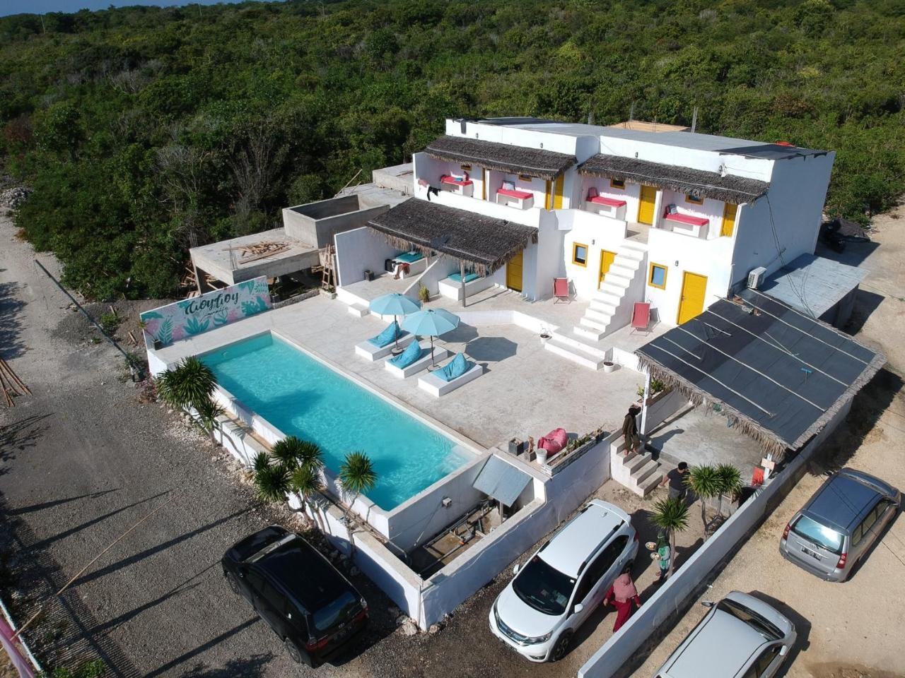 Woywoy Paradise (Adults Only)