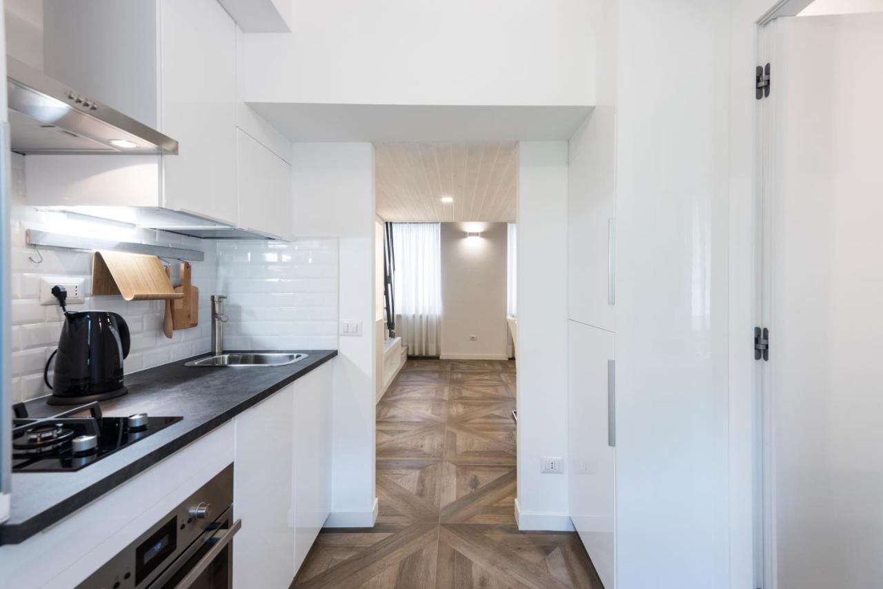 Luxury Apartment Milano Centro 1