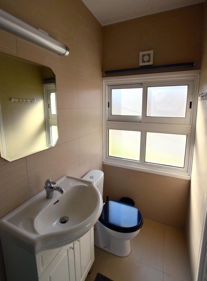 BLU Studio on the Sea 2