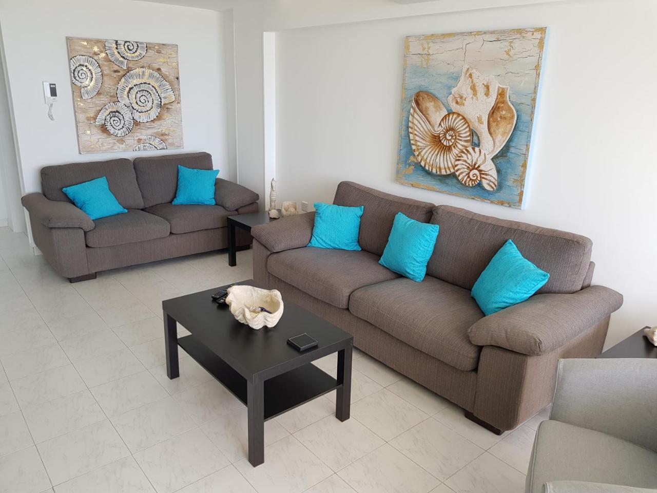 Haig's Dream Flat on the Beach 1