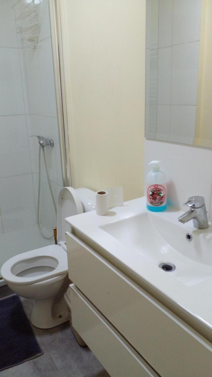 Supper Family Room 2