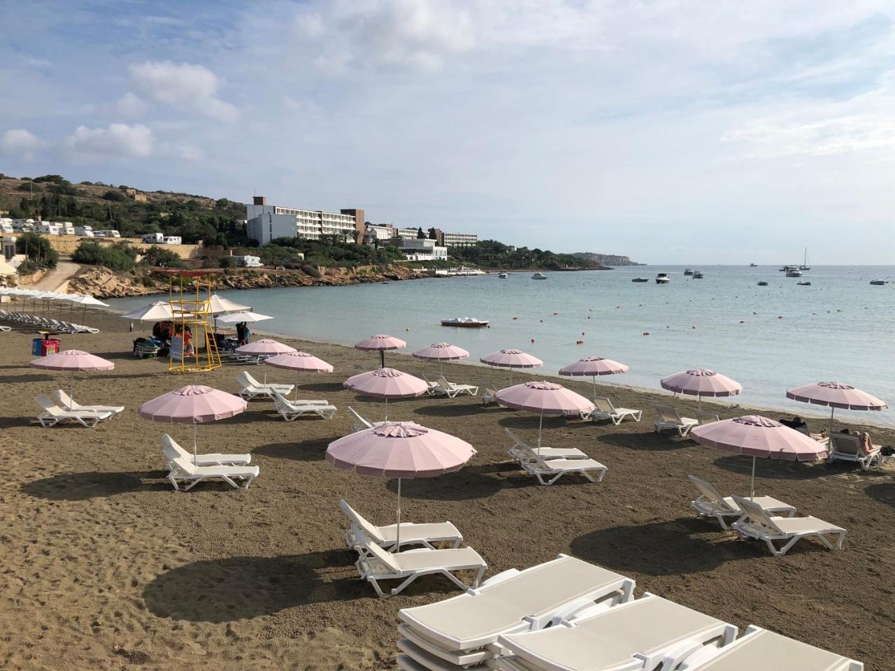 Mellieha Bay Waters Edge No. 160 1