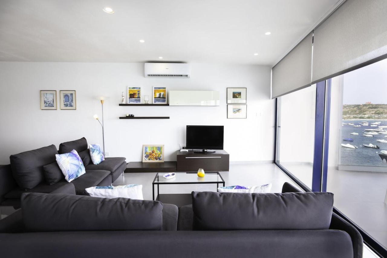 Mellieha Bay Waters Edge No. 160 2