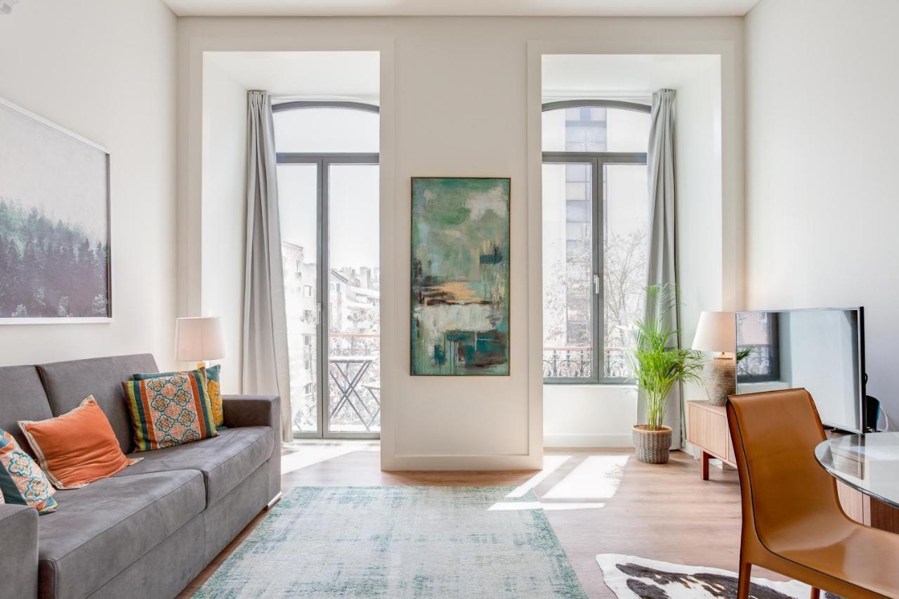 Exclusive 1 Bedroom Flat in the Heart of Lisboa 2