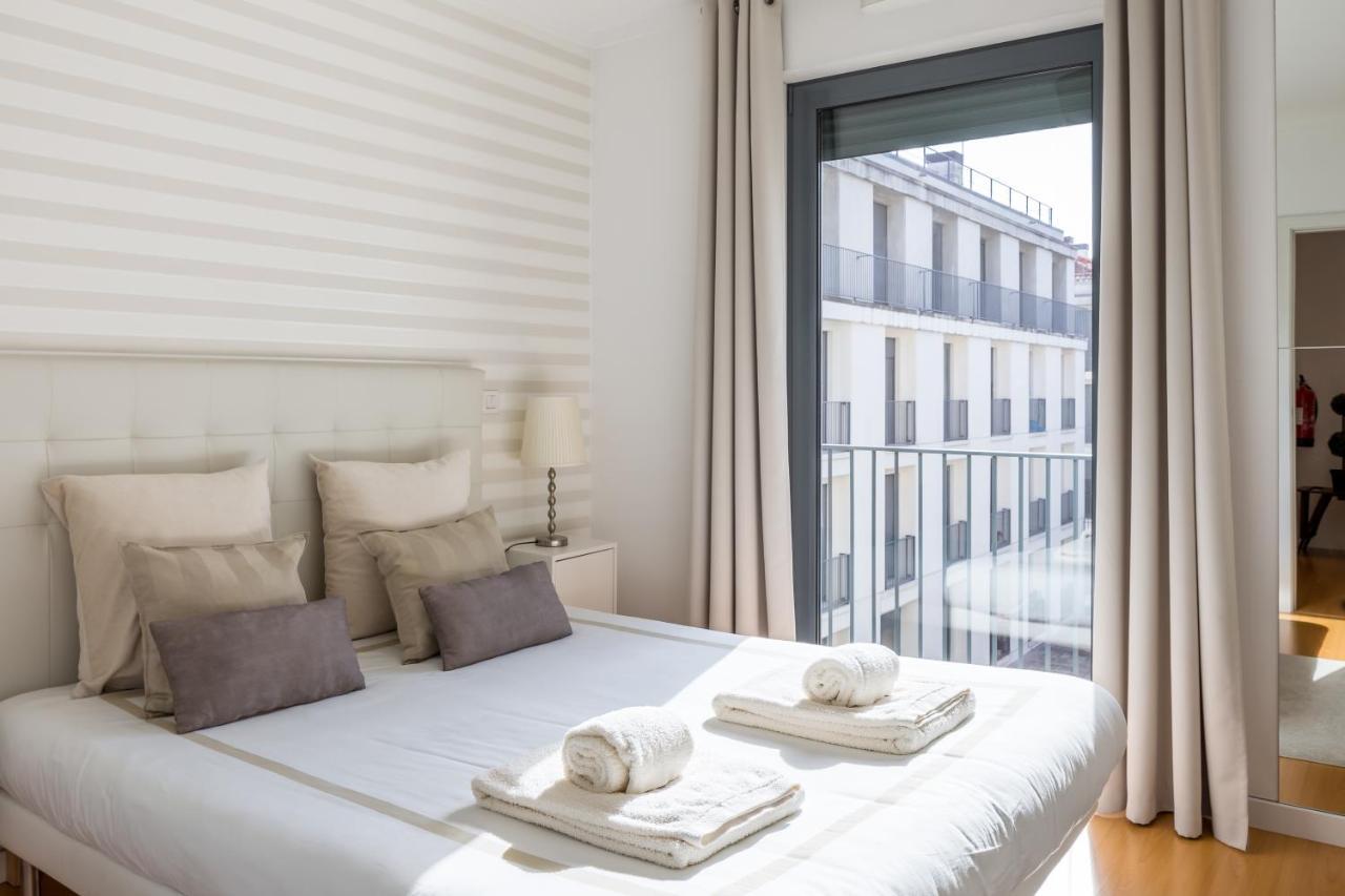 Vita Portucale ! Downtown Premium Apartment with Parking Garage