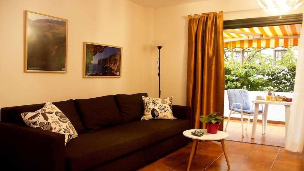 Apartamento Con Jardin Y Piscina B 2