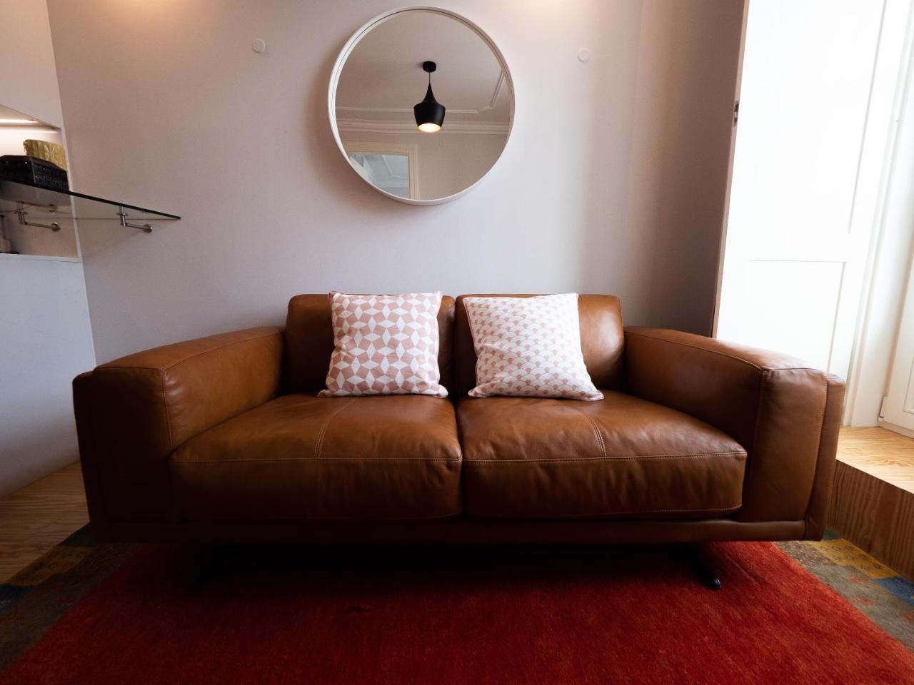 Augusta 229-5e-City Center Apt- Balcony & Elevator 1