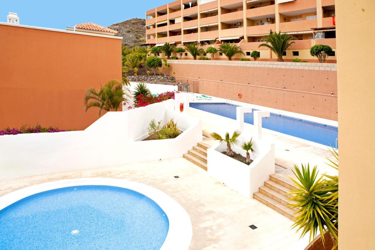 Sunset View And Pool in Paradise 2