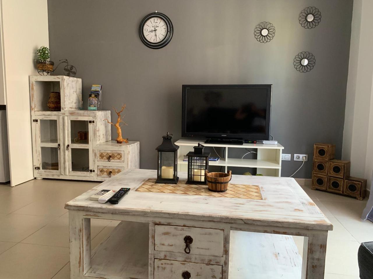 Alcala Center a 5 Minutos Del Paseo Y Playas 1