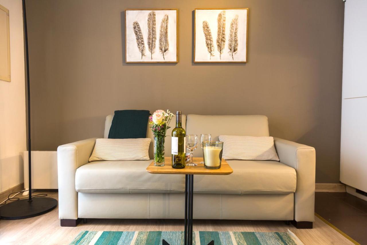 Center Design Residence 1