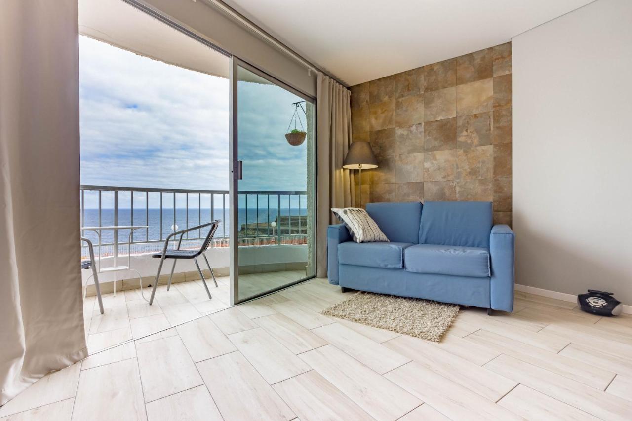 Cosy 0cean Vew Studio 2