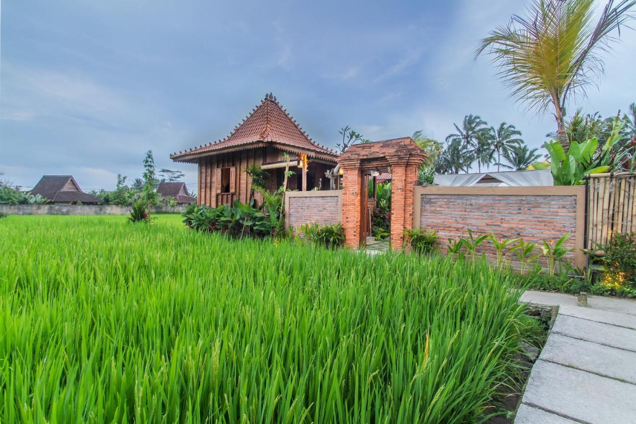 Santris Villas by Pramana Villas 1