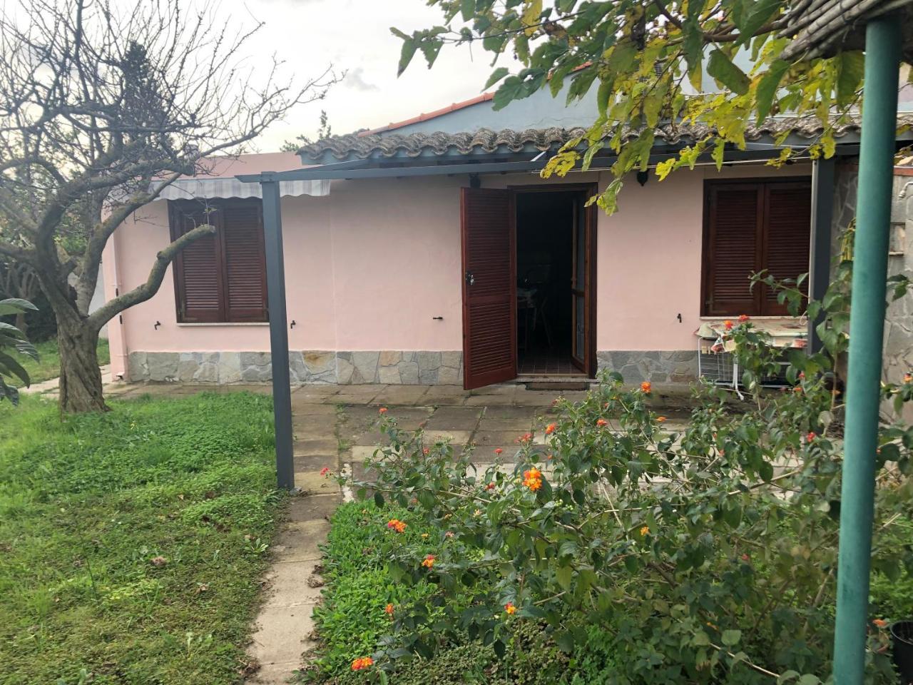 Villetta Con Grande Giardino Vicino Alla Spiaggia di Campus 1