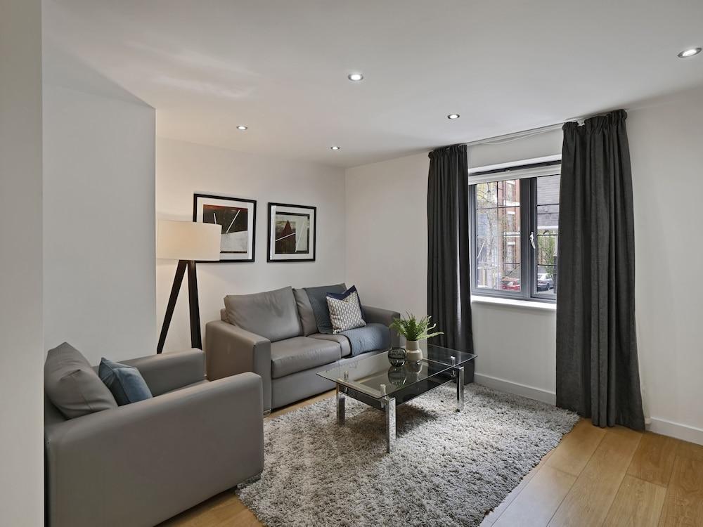 Cambric by Q Apartments 2