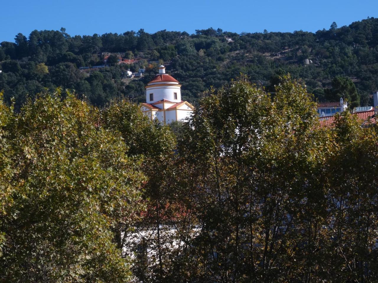 Alojamentos Casa Facha Papaia