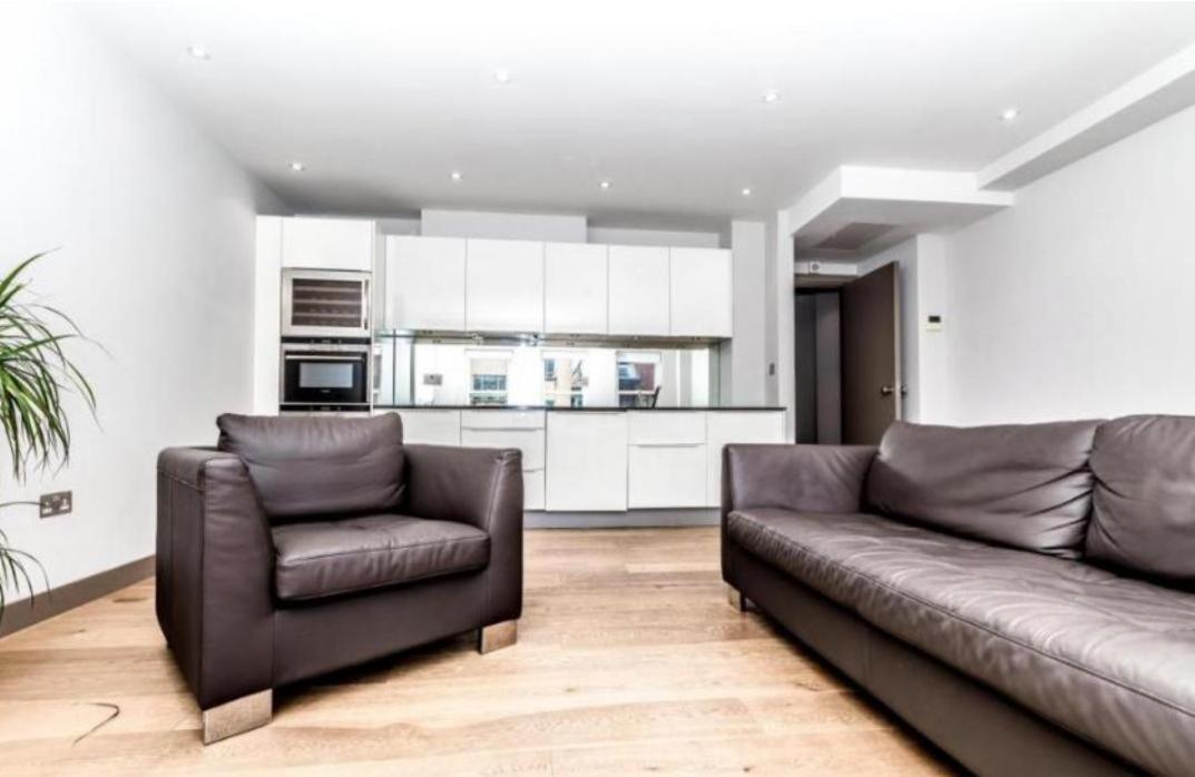New Luxury Mayfair 1 Bedroom Apartment