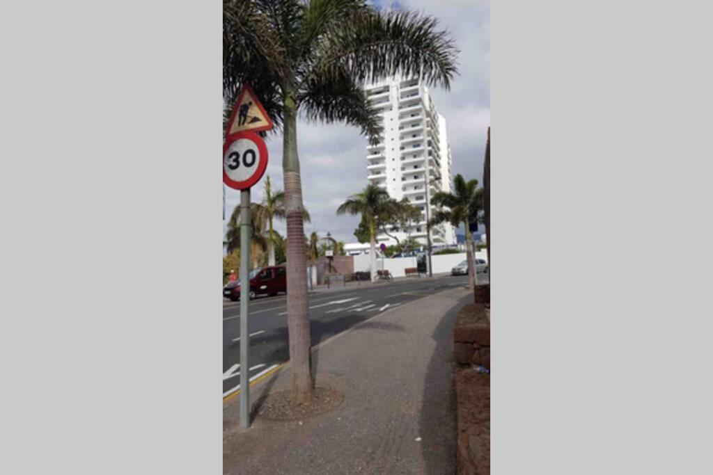 Lovely Modern Studio with An Incredible View 2