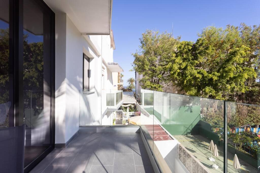 Sunny Island Lago Martianez 3 1