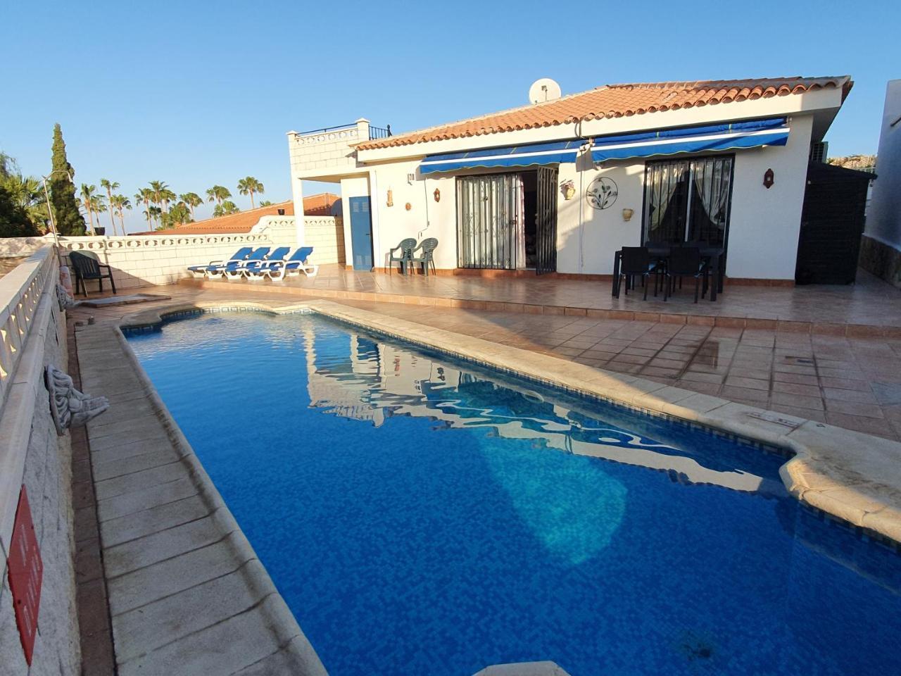 3 Bedroom Villa in Callao Salvaje with Private Heated Pool