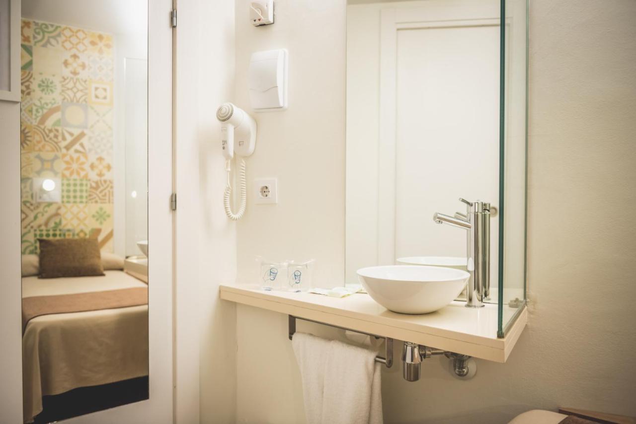 Mare Nostrum Hostal 2