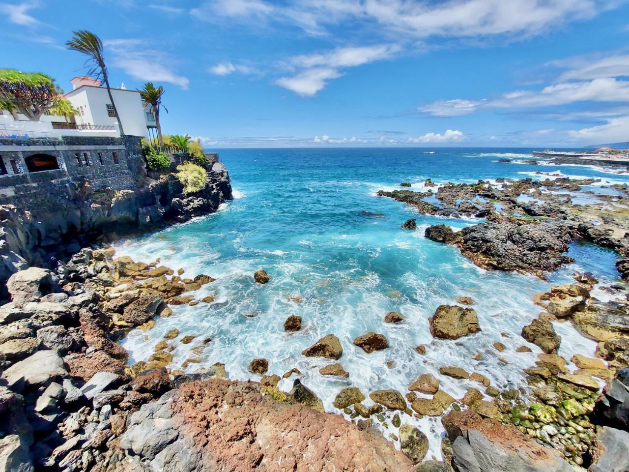 Oceanview III by Tor