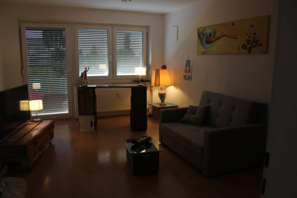 Quiet 3-Room Apartment, Directly on the S8