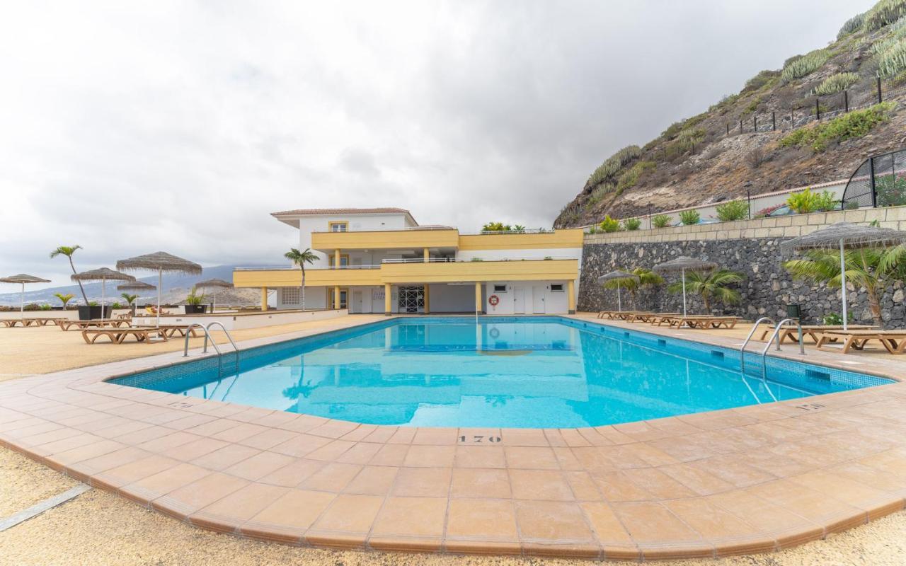 Luxury Penthouse 105m2,Bali Bed,Heated Pool,Sunset 2