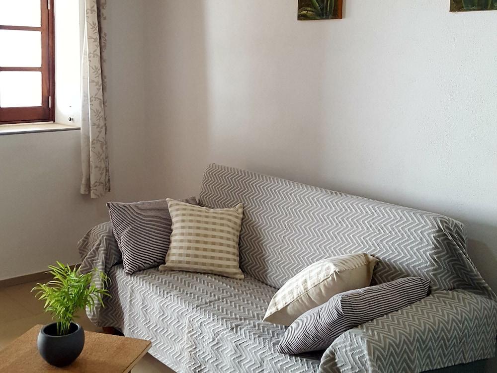 Aguas Belas B& Be T1 Blue 2