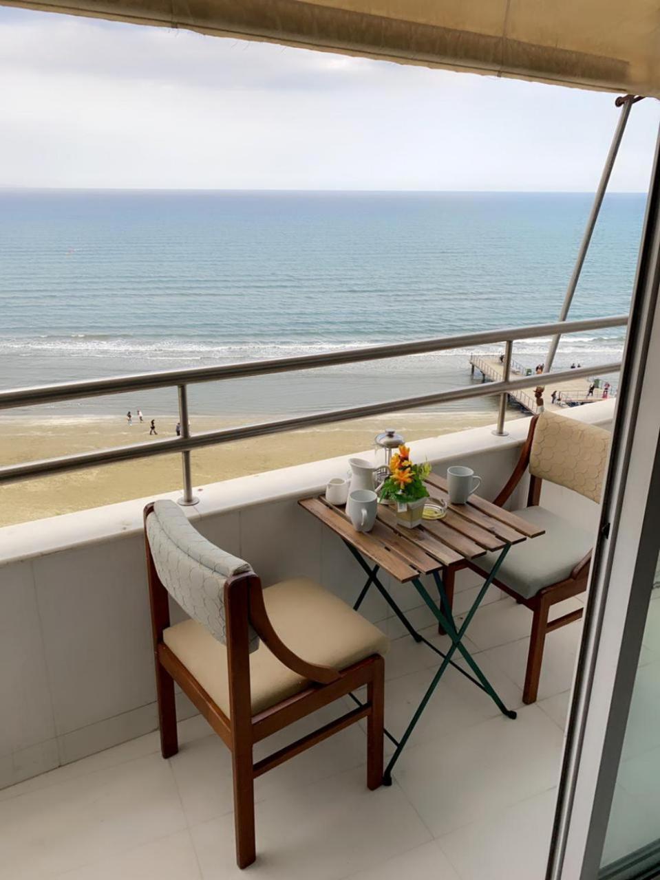 Larnaca Room, 50m To the Finikoudes Beach 2