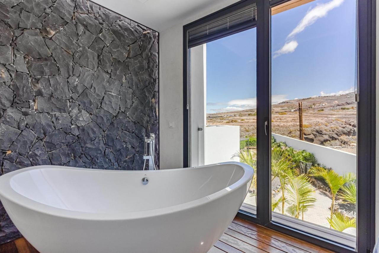 Karat Villa Playa Paraiso 1