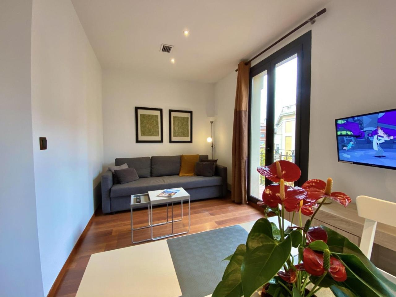 Sagrada Familia Apartment 1