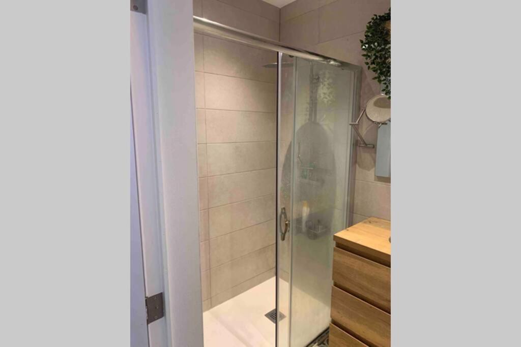 Parc Astrid: Superbe Appartement En Residence 2