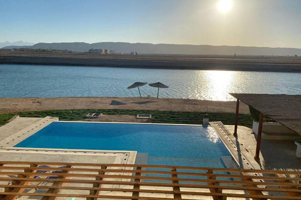 Luxury 4 Bedroom Villa with a Heated Pool