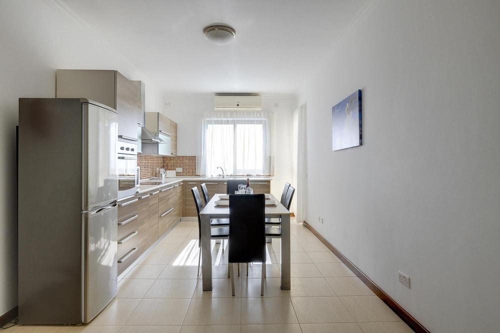 Modern 3 Bedroom Apartment in Central Sliema 1