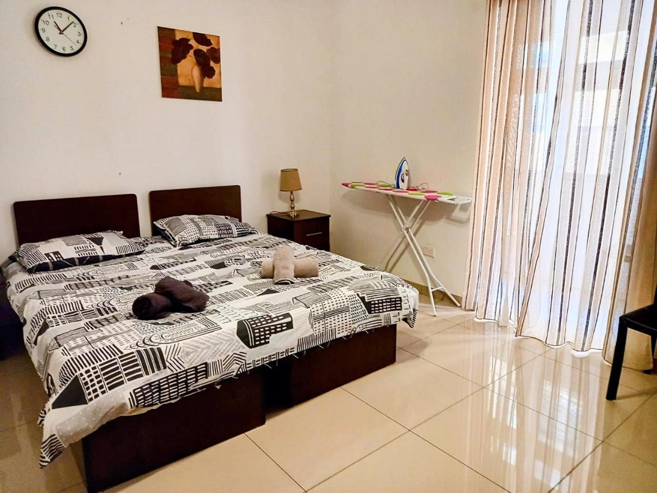 Superbly Located Cosy 2-Bedroom Apartment Valletta 2