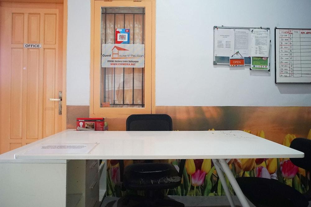 Abdi Praja Residence by Oyo Rooms 2