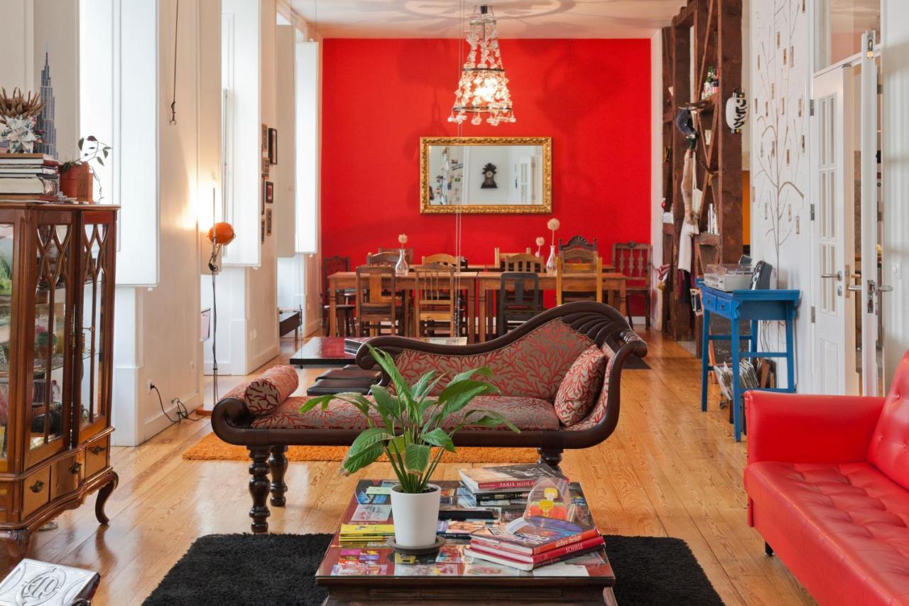 Living Lounge Hostel (Adults Only)